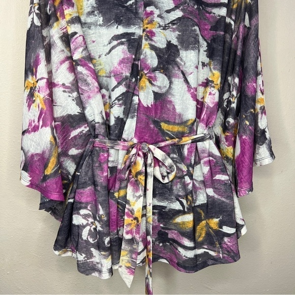 Small Daytrip Brand Floral Blouse Kimono Purple Tellow White Flowy Sleeve - Picture 8 of 10